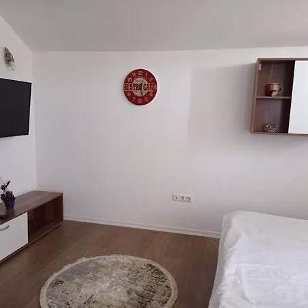 Apartman Sleep And Drive No5 *